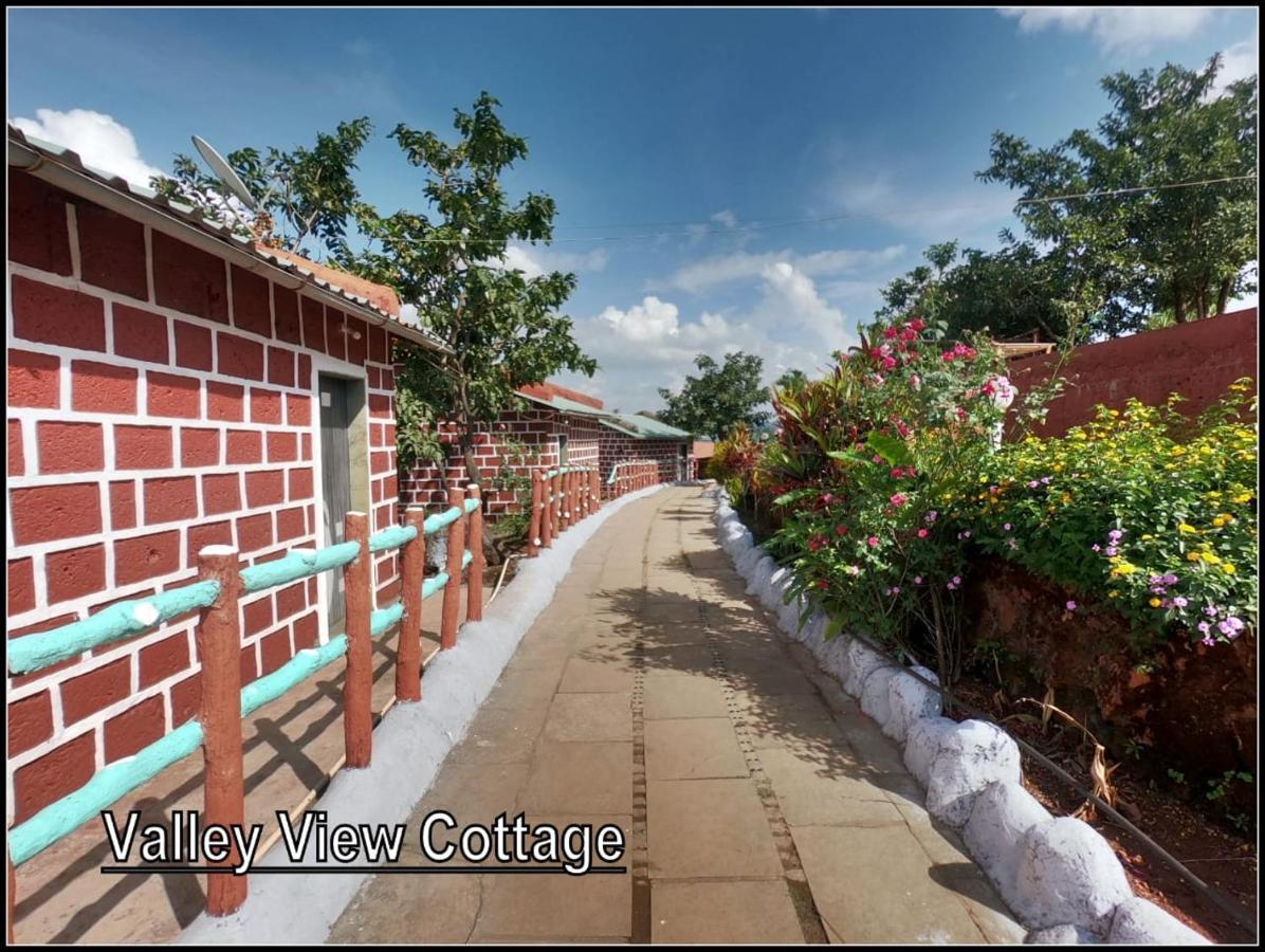 Exotic Valley Hotel Mahābaleshwar Kültér fotó