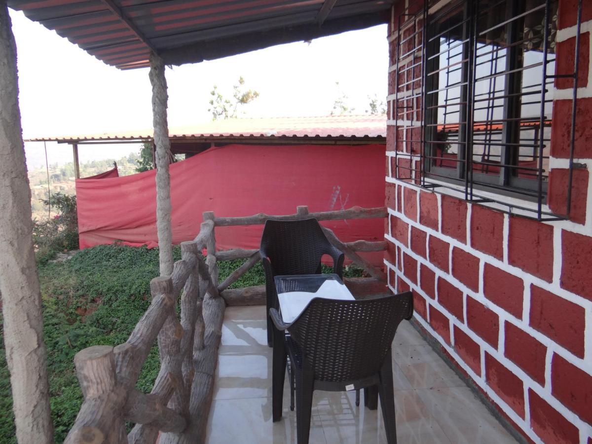 Exotic Valley Hotel Mahābaleshwar Kültér fotó